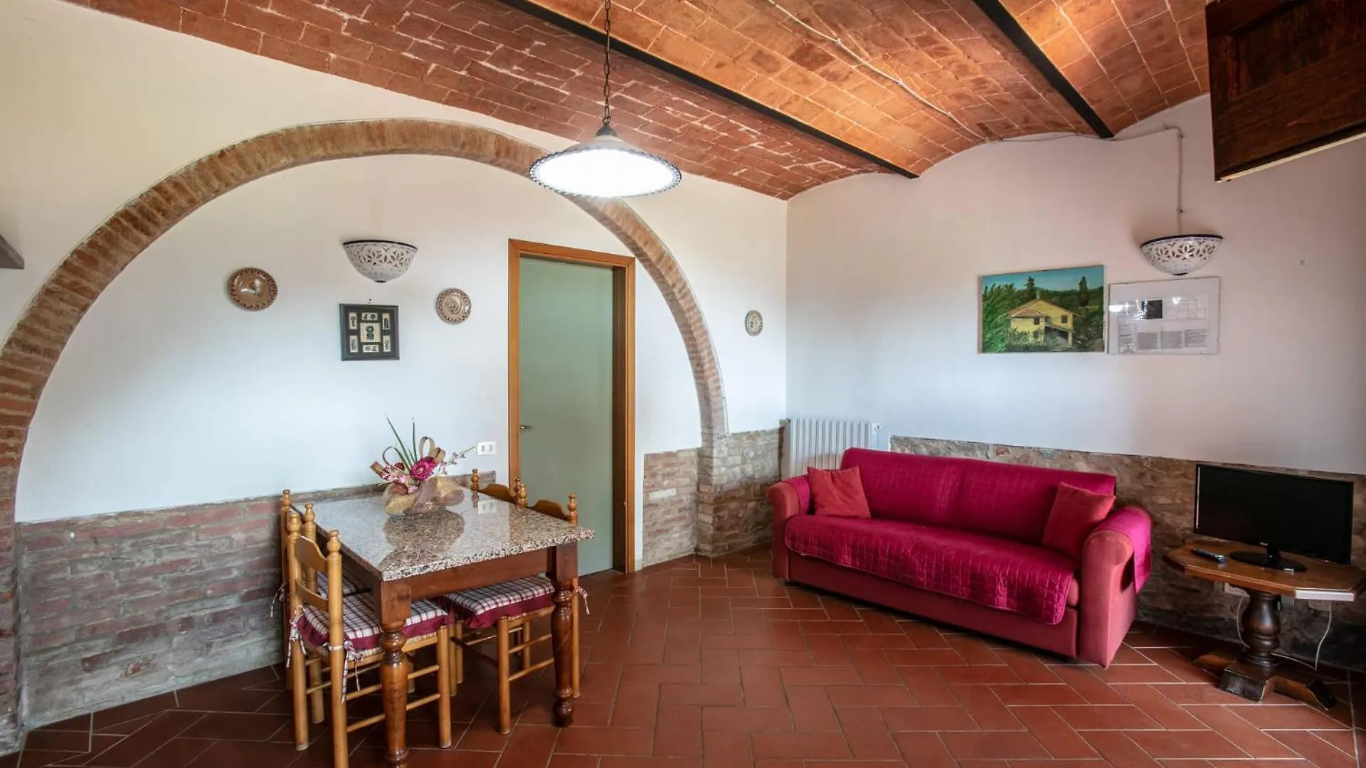 Fattoria Di Colleoli Guest House 0*,