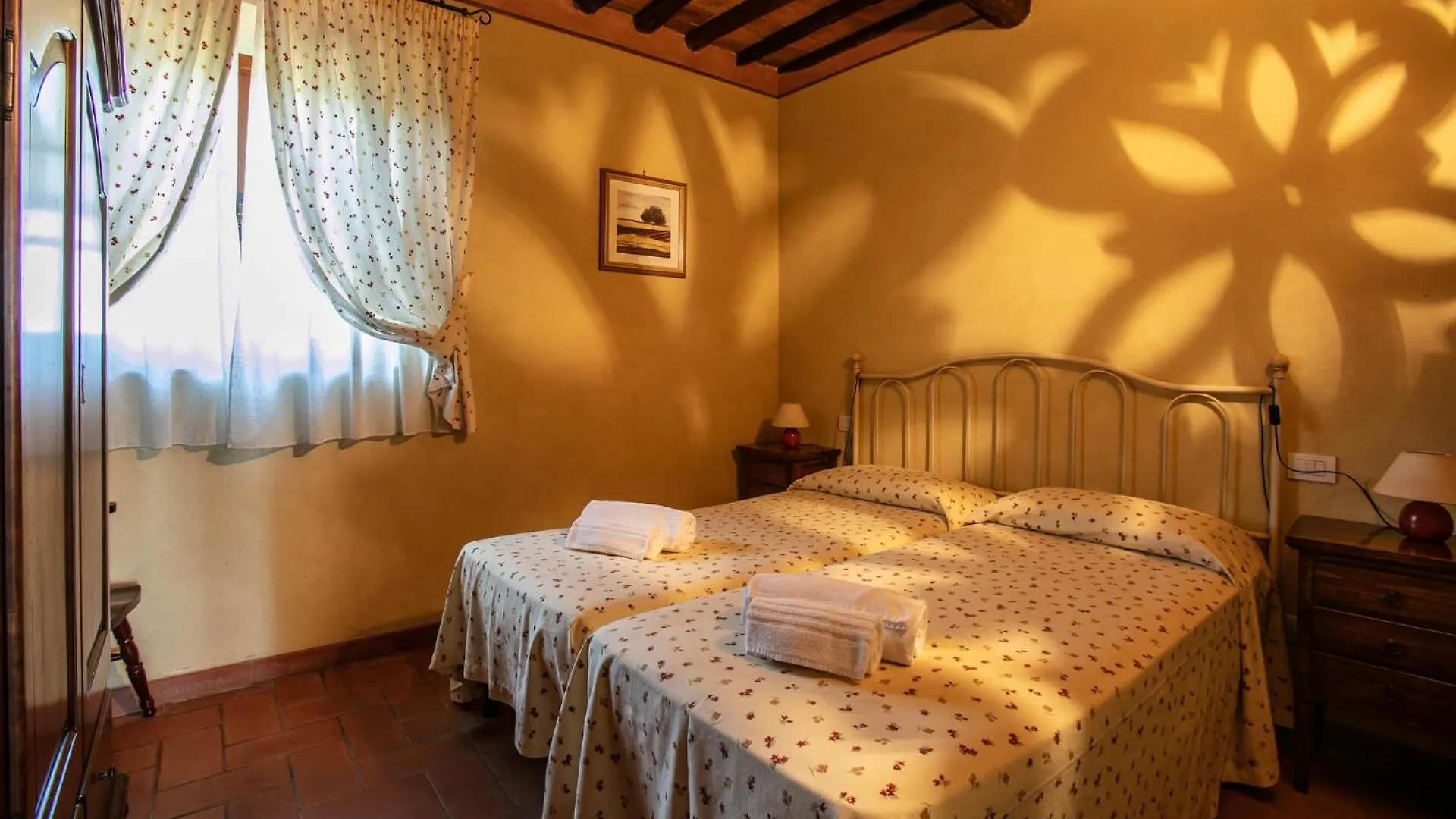 Fattoria Di Colleoli Guest House