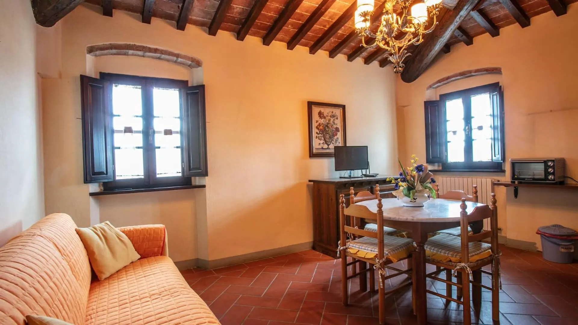 Fattoria Di Colleoli Guest House 0*,