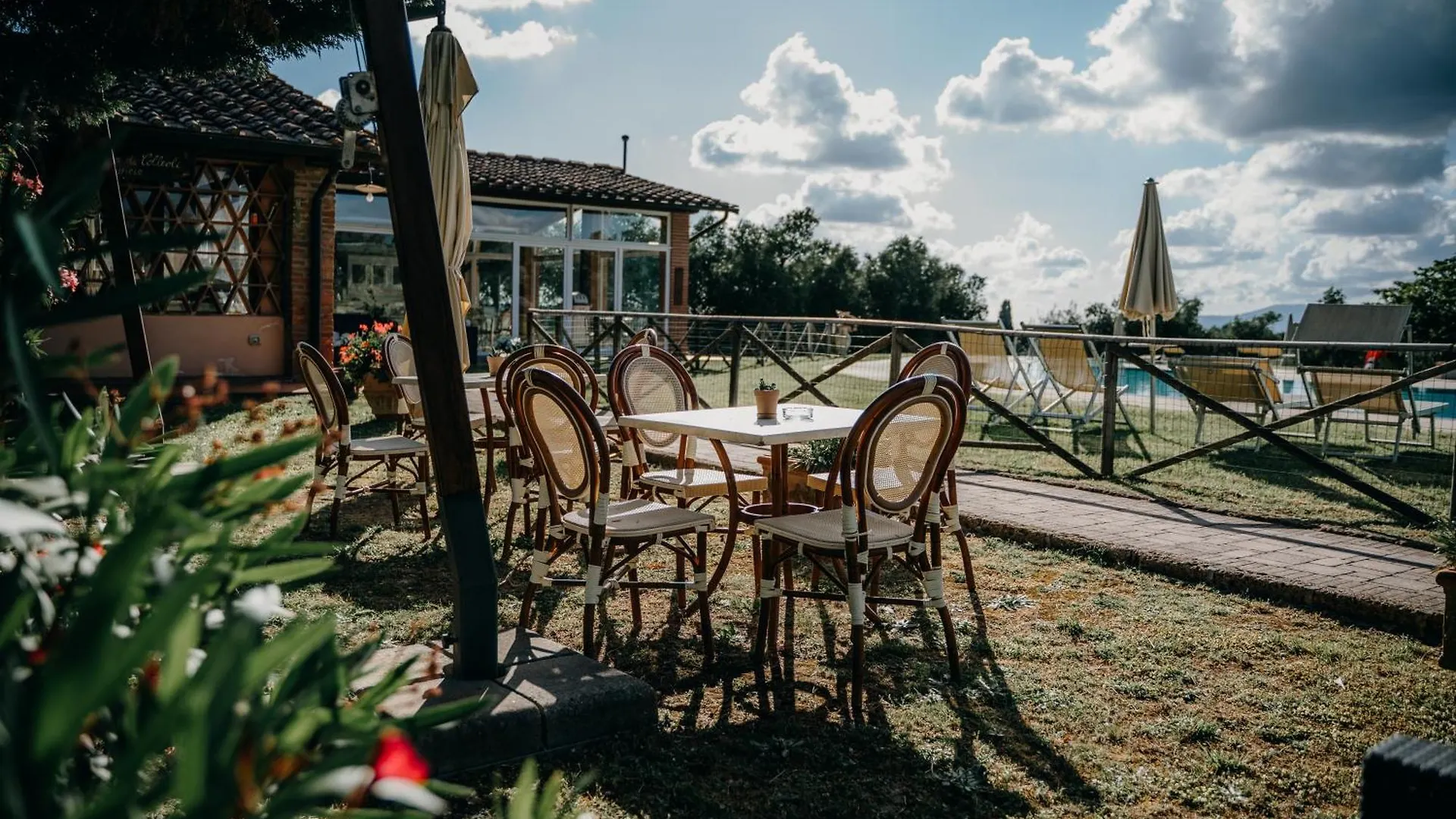 Fattoria Di Colleoli Guest House