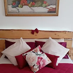 Express Luxury , Tirano Italy
