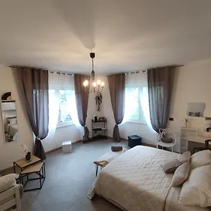 Express Luxury , Tirano Italy