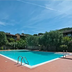 Nisportino Domus Aparthotel