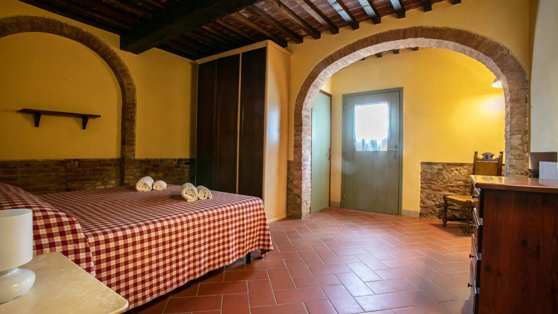 Fattoria Di Colleoli Guest House Italy