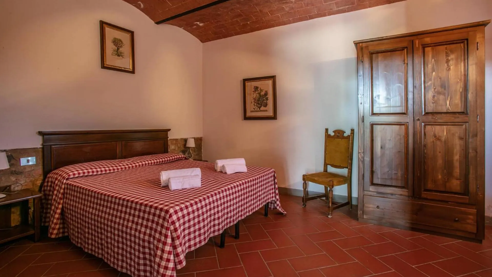 Fattoria Di Colleoli Guest House Country house