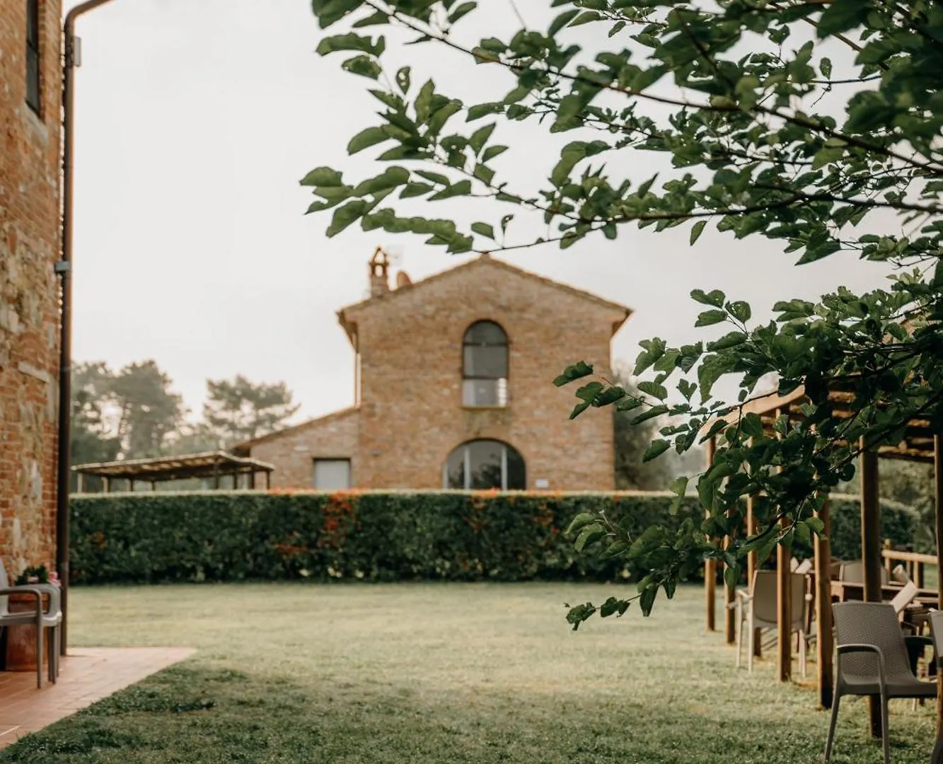 Gasthaus Fattoria Di Colleoli Landhaus