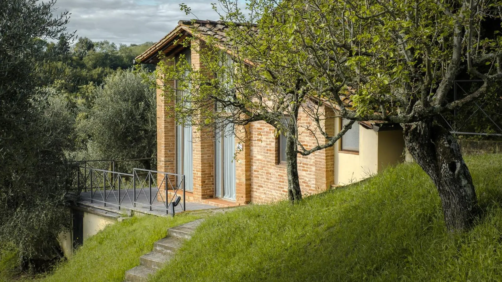 Country house Fattoria Di Colleoli Guest House Italy