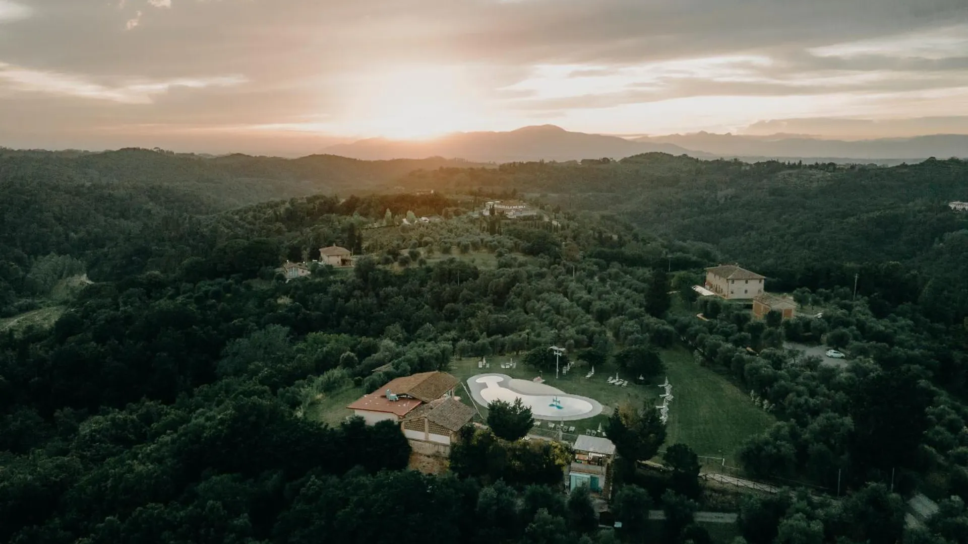 Fattoria Di Colleoli Guest House 0*,  Italy